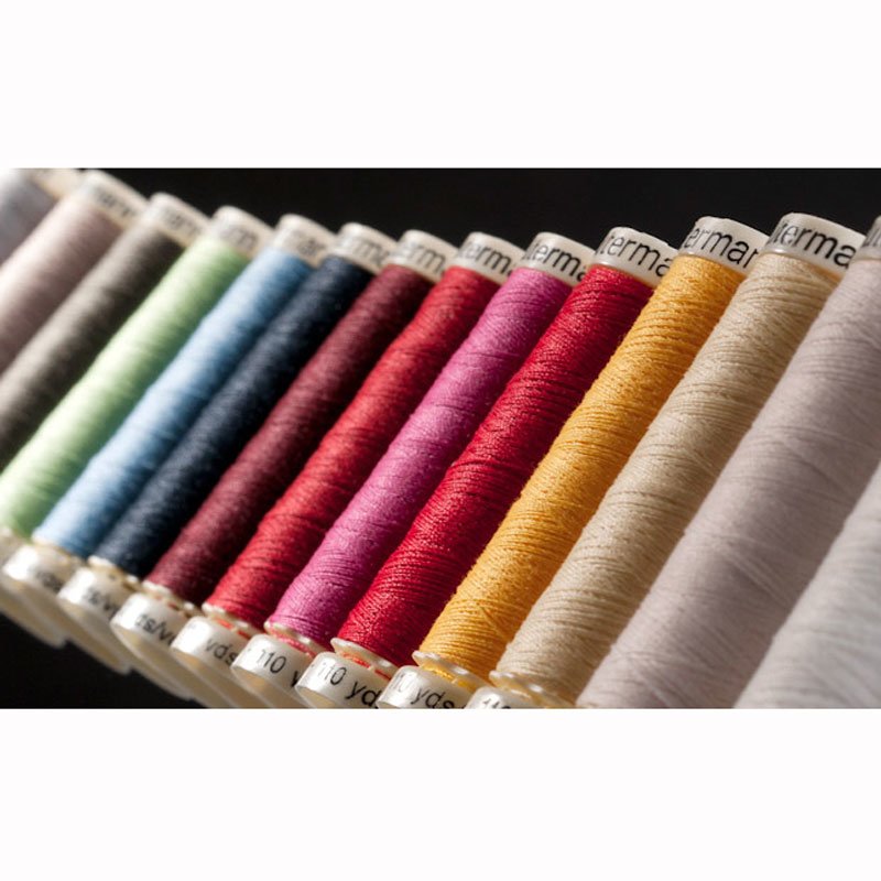 Bleu 028 | Fil pour tout coudre 200 mètres | Gütermann